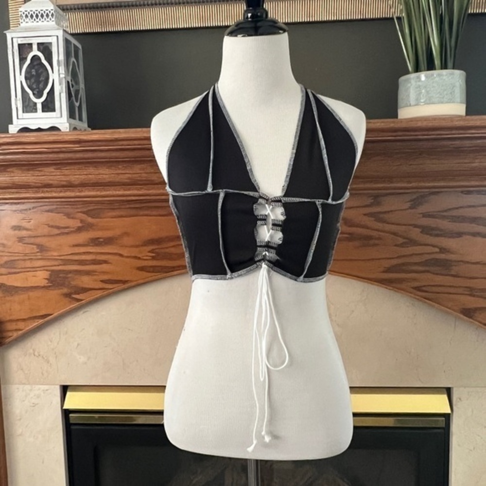 Shein Ribbed Lace‎ Up Peekaboo Halter Top Sz. M